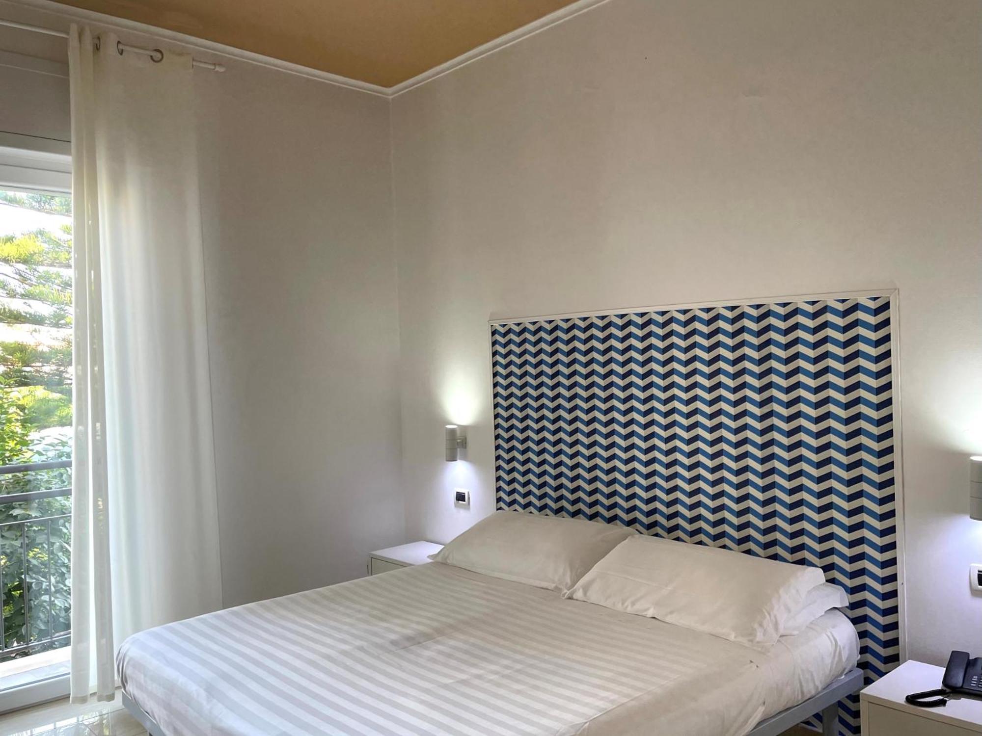 Aequa Hotel Vico Equense Habitación foto